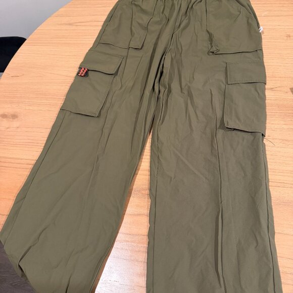 Fablectics Cargo Pants - Picture 4 of 8
